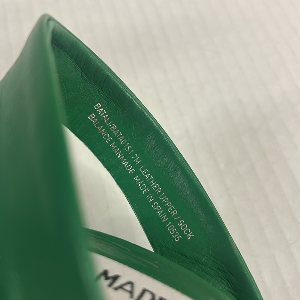 Steve Madden Batali Sling back Heels NWOT - Picture 8 of 10